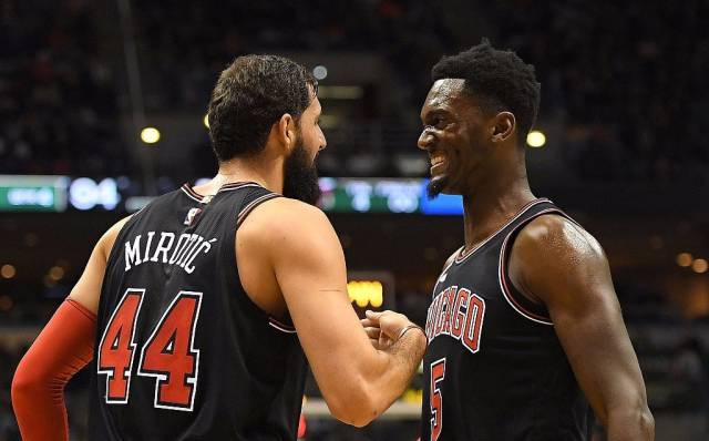 盛帆集团李中泽以篮球托起中国女篮理想（李中泽携盛帆集团以篮球托举中国女篮之梦）