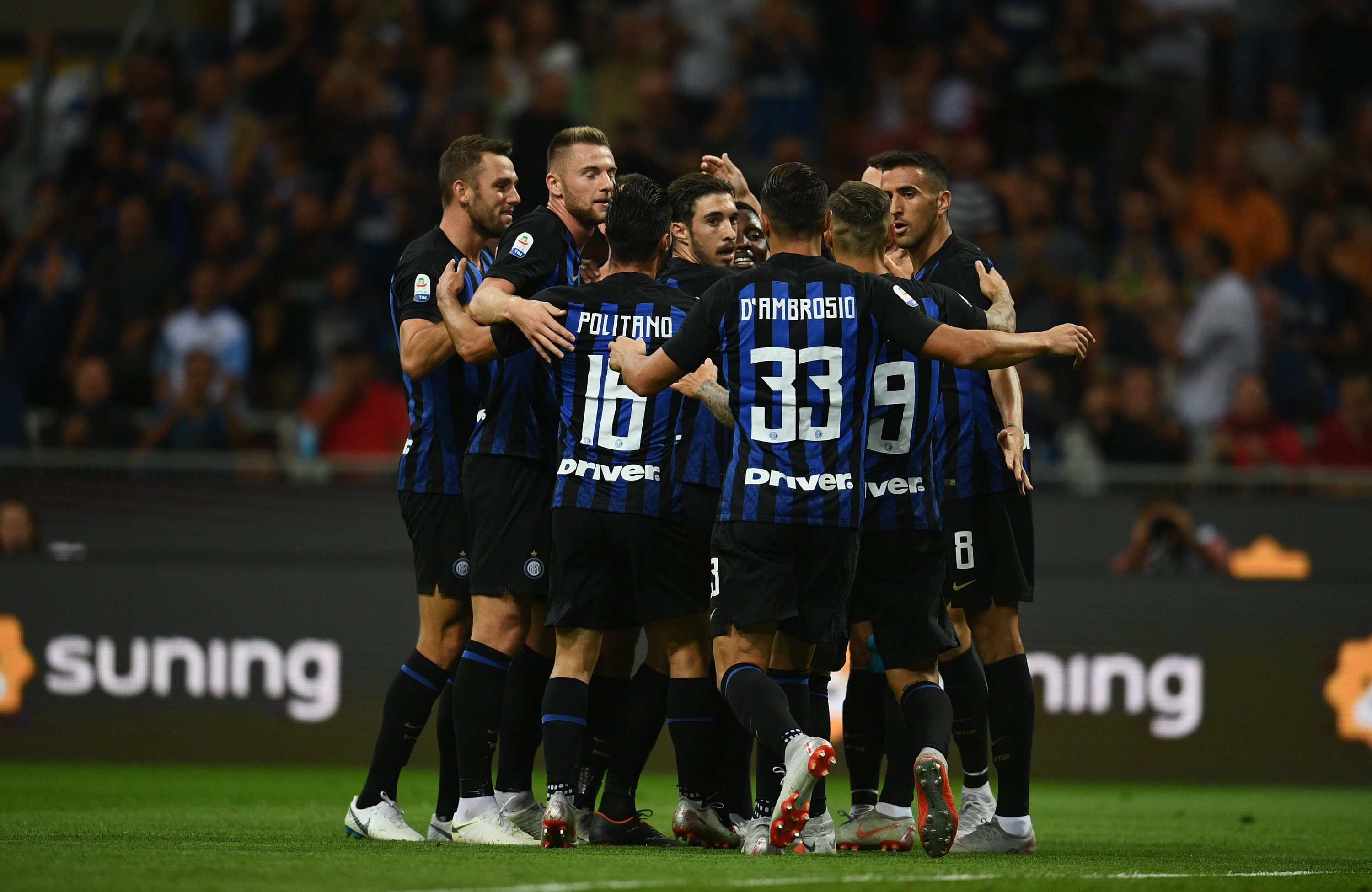 替补上阵，国米两位小将斯皮纳塞和博沃上演一线队首秀（国米两新星斯皮纳塞、博沃替补登场完成一线队处子秀）