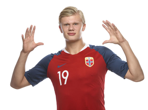 格纳布里：比朔夫传了个好球；大巴黎和拜仁过去总是势均力敌（格纳布里：比朔夫妙传到位；大巴黎与拜仁以往交锋难分伯仲）