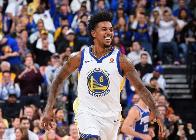 波兰主帅：要帮扎莱夫斯基找回状态；我觉得莱万还没决定未来（波兰主帅：力助扎莱夫斯基重拾状态；称莱万未来尚未确定）