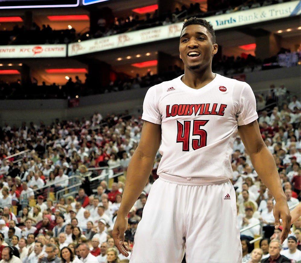 塞维总监：塞维主席小德尔尼多一天在俱乐部工作16小时（塞维总监：主席小德尔尼多每天在俱乐部工作16小时）