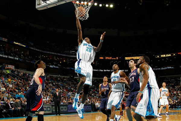 里夫斯本赛季有3次单场15+罚球，追平SGA并列联盟第二多（里夫斯本季三度单场15+罚球，与SGA并列联盟第二多）