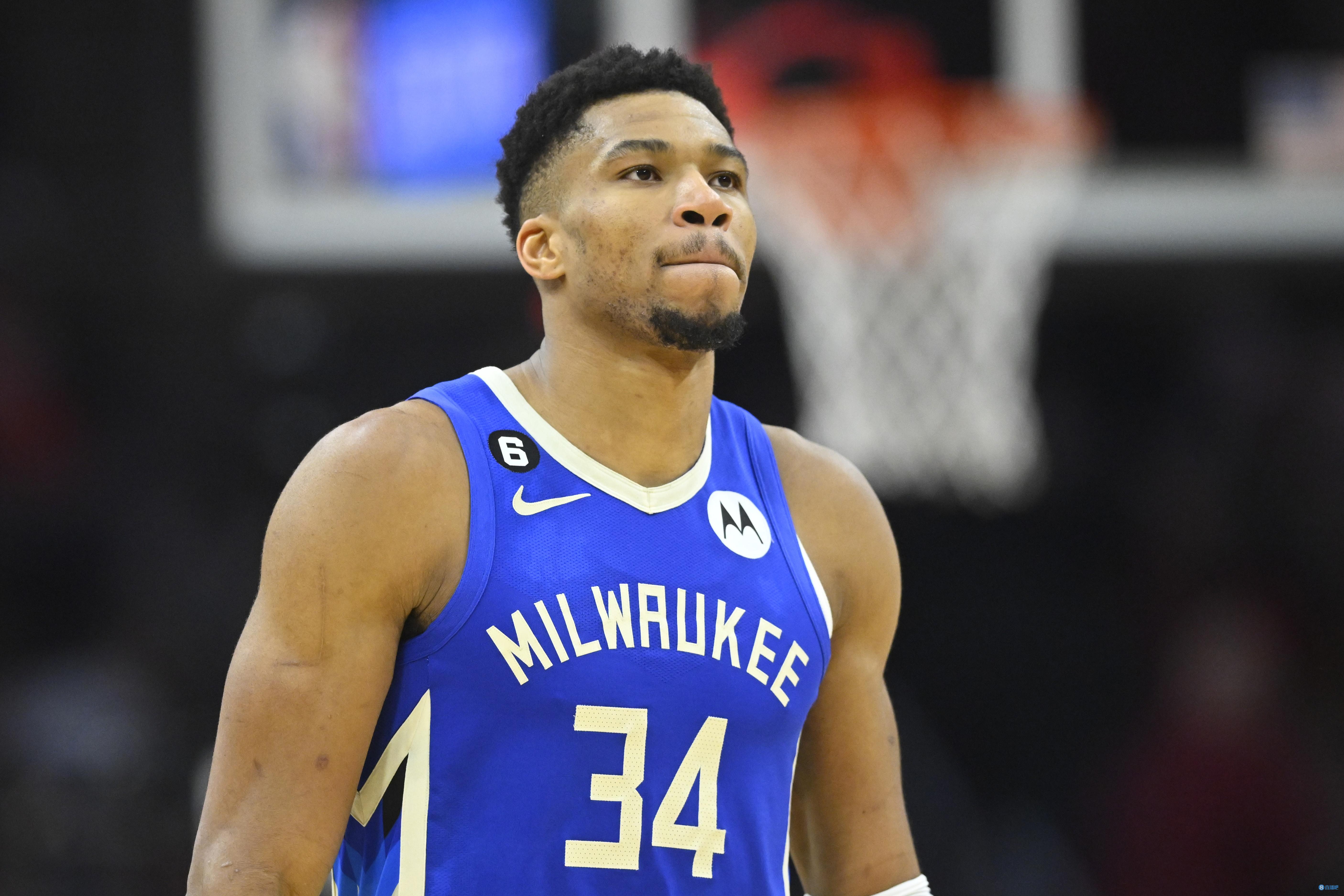 德雷森：我们完全支持诺伊尔，但目前我们希望专注于球队事务（德雷森：力挺诺伊尔，但当前重心放在球队事务）